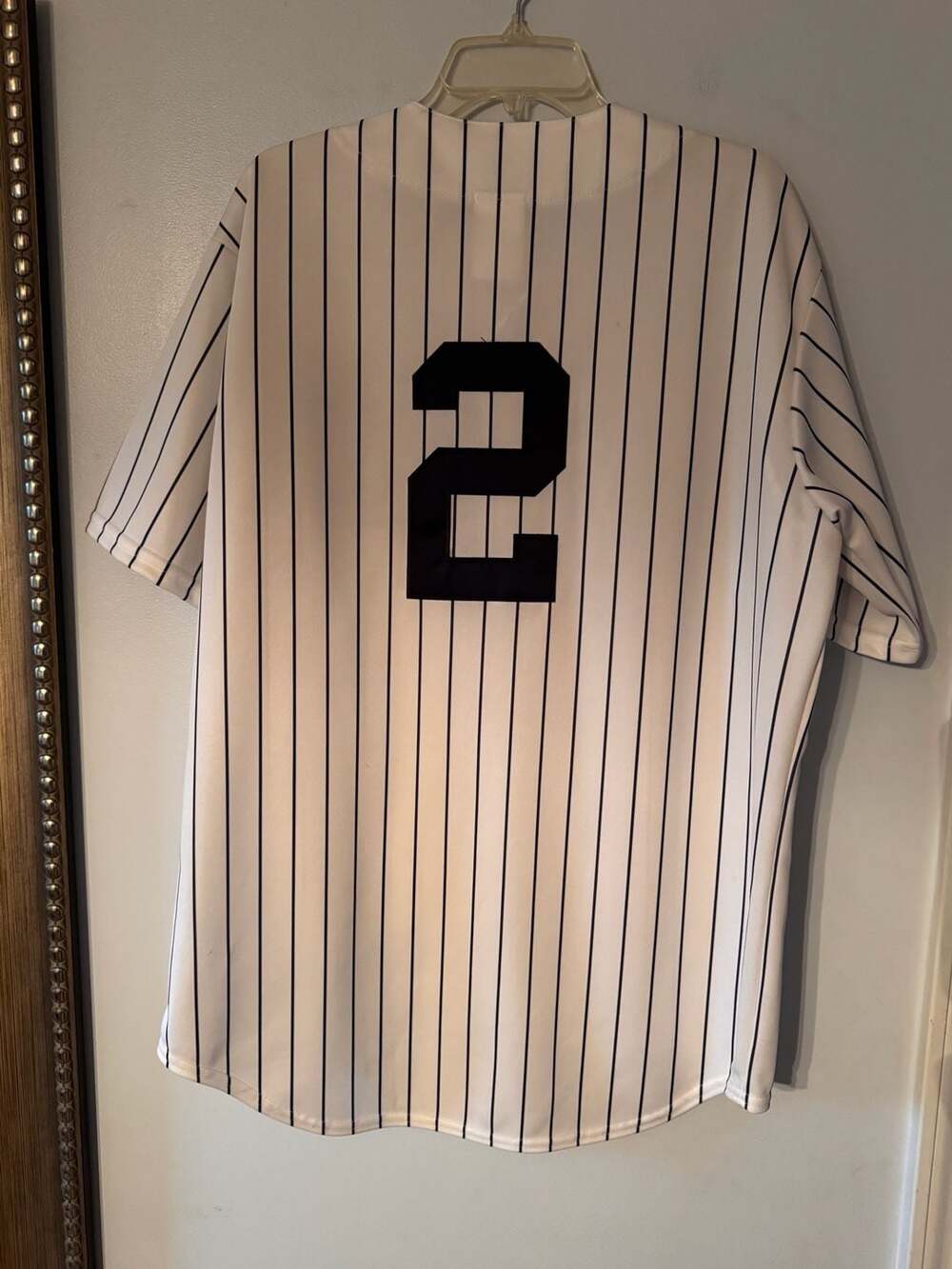 Vintage Derek Jeter NY Yankees Majestic Jersey #2 Pinstripe MLB Baseball Size L - Picture 8 of 10